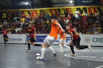 ACBF venceu o Sport, fora de casa, na prorrogação, e garantiu vaga nas oitavas de final da Copa LNF.<!-- NICAID(16274619) -->