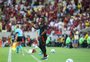 "É o primeiro degrau de uma escada longa", diz Roger após empate com o Flamengo no Maracanã