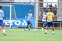 Na foto: Léo Moura, lateral-direito do GrêmioRS - FUTEBOL/TREINO GREMIO  - ESPORTES - Jogadores do Gremio realizam treino durante a manha desta terca-feira, na preparaÃ§Ã£o para o Campeonato Brasileiro 2019. FOTO: LUCAS UEBEL/GREMIO FBPA<!-- NICAID(14316384) -->