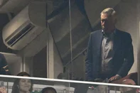 Brazil's national football team coach Italian Carlo Ancelloti attends the Copa Libertadores round of 16 first leg all-Brazilian football match between Flamengo and Internacional at the Maracana stadium in Rio de Janeiro, Brazil, on August 13, 2025. (Photo by Mauro PIMENTEL / AFP)Editoria: SPOLocal: Rio de JaneiroIndexador: MAURO PIMENTELSecao: soccerFonte: AFPFotógrafo: STF<!-- NICAID(16101144) -->