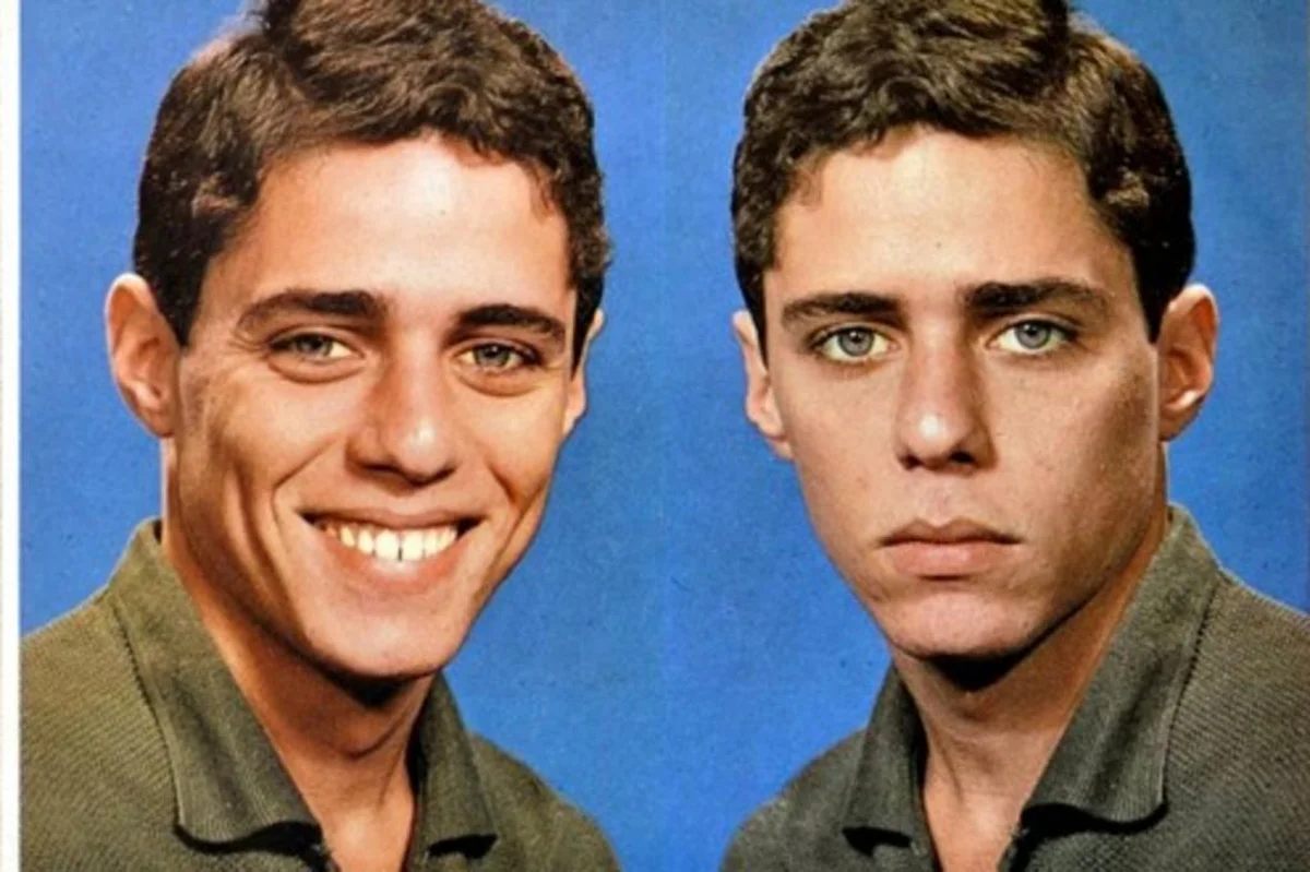 Chico Buarque lembra capa de álbum que virou meme: 