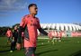 Mano fecha parte do treino do Inter, mas tendência é de que Alan Patrick inicie contra o Corinthians