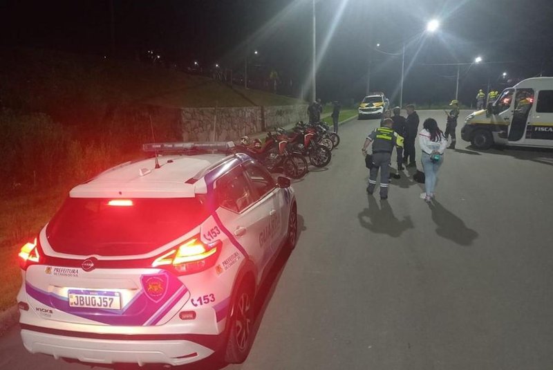 Seis motos são recolhidas em operação contra perturbação do sossego público em Caxias<!-- NICAID(15719076) -->