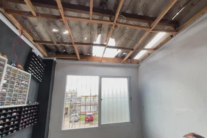 Casa destelhada Pelotas<!-- NICAID(16342211) -->