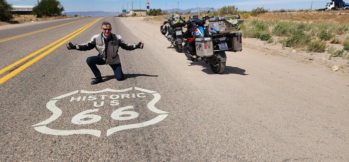 De Caxias do Sul até o Alasca: caxiense percorre 17 países de moto