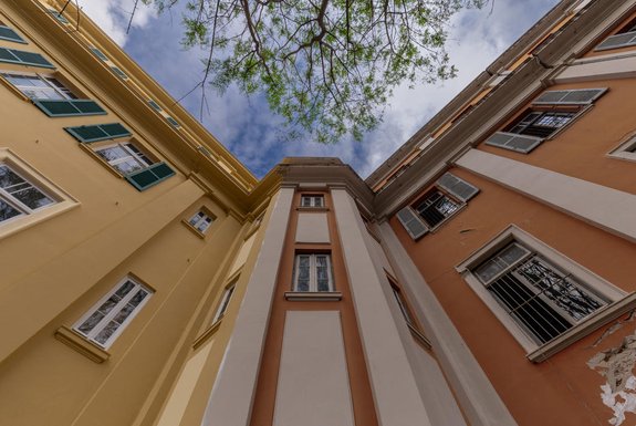 Fachada interna da Fundação O Pão dos Pobres, em Porto Alegre.<!-- NICAID(15616940) -->