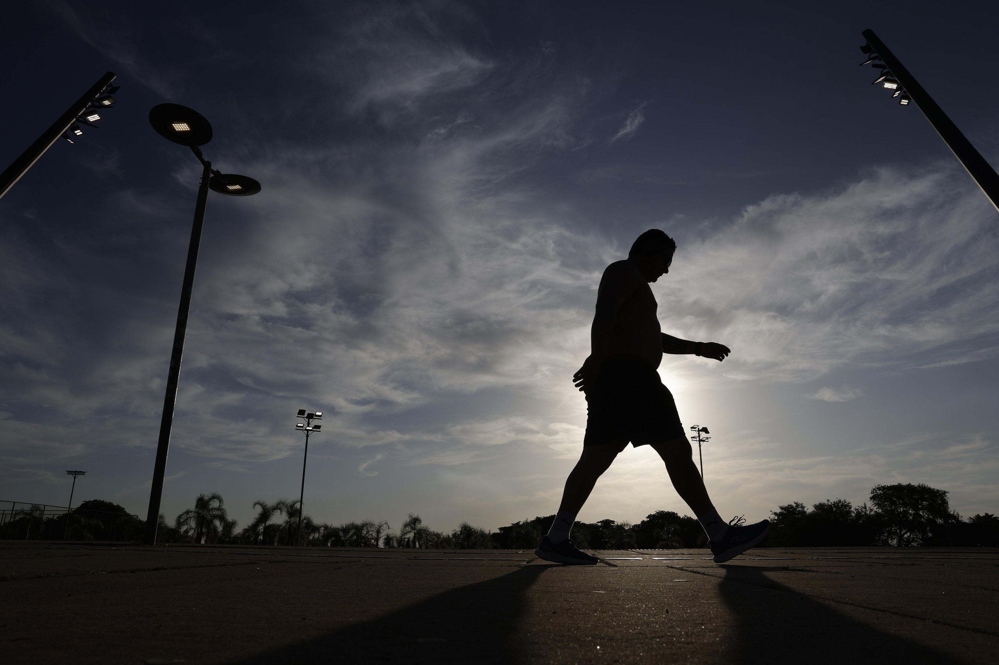 Sem pressa para esfriar: abril inicia quente e com pouca chuva no RS
