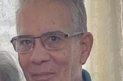 Morreu na quinta-feira (26), em São Borja, Paulo Guedes dos Santos, servidor técnico-administrativo em educação aposentado da Universidade Federal do Pampa (Unipampa). Ele tinha vínculo histórico com a instituição e foi o primeiro servidor do campus São Borja a se aposentar. A causa da morte não foi divulgada.<!-- NICAID(16196102) -->