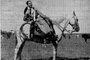 Pedro Raymundo adorava calvalgar. Foto usada em perfil na Revista do Rádio em 1950.<!-- NICAID(14972395) -->