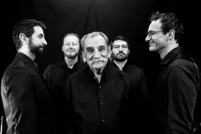 Yangos e Lúcio Yanel irão fazer um show solidário no Teatro Municipal Pedro Parenti, nesta sexta-feira, em Caxias do Sul. Valor total da arrecadação com bilheteria será revertido à ajuda às vítimas da enchente no RS.<!-- NICAID(15770335) -->