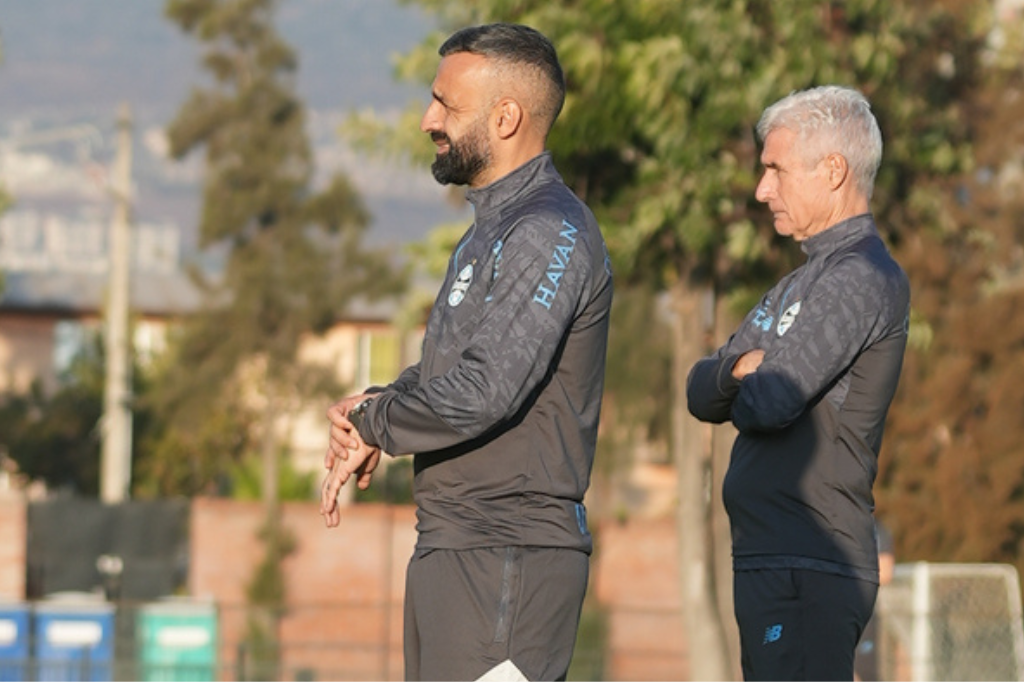 Auxiliares do Grêmio são denunciados por expulsões contra o Bragantino