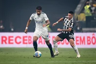 João Marcelo, zagueiro do Cruzeiro<!-- NICAID(16239706) -->