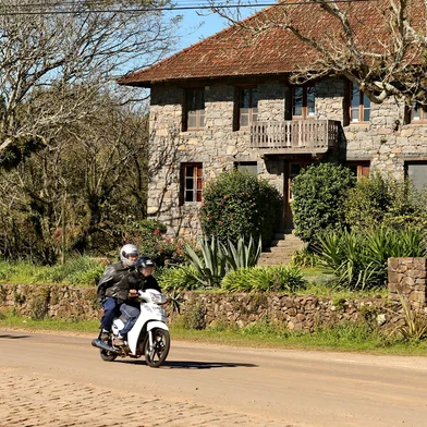 BENTO GONÇALVES, RS, BRASIL, 21-07-2014 : Reportagem especial para o Donna sobre os Caminhos de Pedra, atração turística da serra gaúcha. (Foto: JÚLIO CORDEIRO/Agência RBS, Editoria Donna)<!-- NICAID(10697900) -->