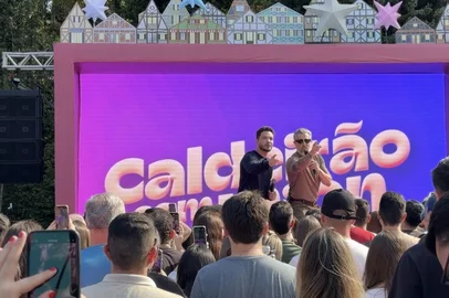 Caldeirão com Mion<!-- NICAID(16160900) -->