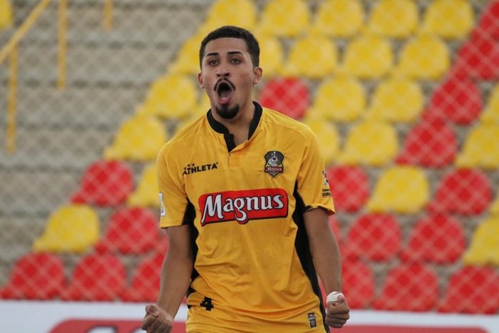 Guilherme Mansueto / Magnus Futsal