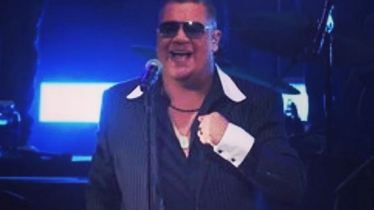 Ray Reyes Singer Ex-Menudo, cantor Ray Reyes morre aos 51 anos | GZH