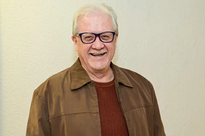 A administração municipal informa que o professor Mauro Trojan é o novo presidente da Fundação de Assistência Social (FAS). A FAS estava sendo comandada interinamente desde o dia 06 de junho pela assistente social Alda Lundgren, que retoma a sua função de Diretora de Proteção Social Básica.<!-- NICAID(16065705) -->