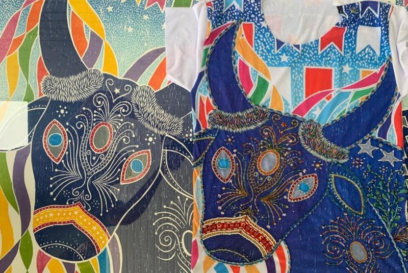 Instituto SAMbA distribui camisetas com estampas em homenagem ao folclores do Bumba Meu Boi para o carnaval caxiense<!-- NICAID(14424291) -->
