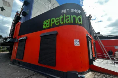 Petland em Porto Alegre<!-- NICAID(15341060) -->