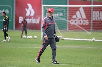 Mano Menezes, técnico do Inter