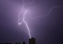VÍDEO: câmera de observatório registra queda de raios no RS 