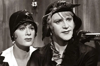 Reprodução / Reprodução quanto mais quente melhor , filme , hotel , +economia<!-- NICAID(11818628) -->