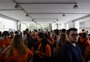 Primeiro dia do vestibular da UFRGS mobiliza milhares de candidatos
