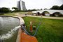 Porto Alegre, RS, Brasil - 07/12/2023 - Largo dos açorianos passa por obra de manutenção. FOTO: JONATHAN HECKLER, AGÊNCIA RBS<!-- NICAID(15619030) -->
