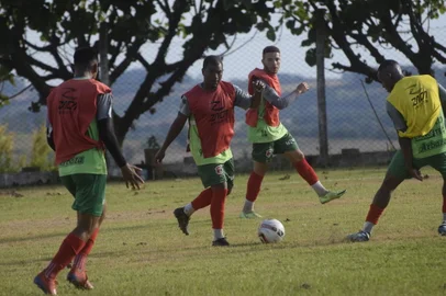 União Frederiquense, Guia do Gauchão 2022. Na foto, meia Mazinho.<!-- NICAID(14982489) -->