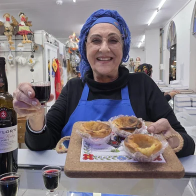 delicias portuguesas<!-- NICAID(16330516) -->