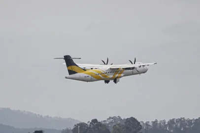Guarulhos (SP) 13/08/2024 Avião da empresa VOEPASS decolando no aeroporto de Guarulhos Foto: Paulo Pinto/Agência Brasil<!-- NICAID(15845469) -->