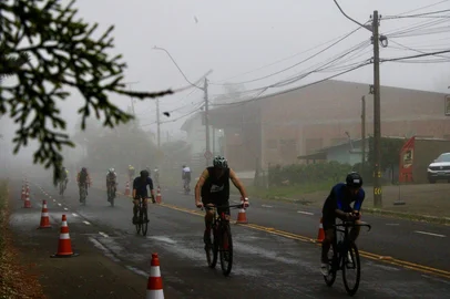 Campeonato Estadual com Triatlo, Aquatlo e Maratona Aquática reúne cerca de 200 atletas em Caxias do Sul. 2ª etapa do evento ocorreu no último final de semana, na sede do Programa Navegar<!-- NICAID(15992514) -->