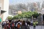 Delegates queue to enter the Expo City venue during the COP28 United Nations climate talks in Dubai on December 4, 2023. (Photo by Giuseppe CACACE / AFP)Editoria: WEALocal: DubaiIndexador: GIUSEPPE CACACESecao: global changeFonte: AFPFotógrafo: STF<!-- NICAID(15616229) -->