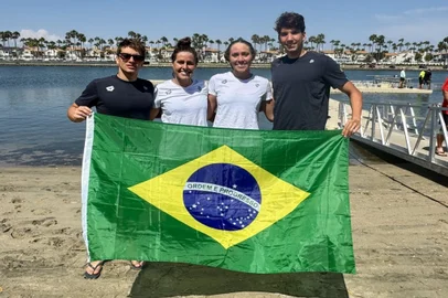 CBDA / Divulgação Matheus Melecchi, Viviane Jungblut, Cibelle Jungblut, Victor Moreno, natação, águas abertas