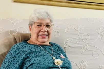 Aos 70 anos, professora cria startup para que artesãos possam expor, vender e ensinar, em Gramado<!-- NICAID(15469913) -->