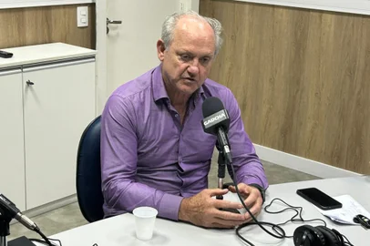 Novo secretário de Esportes e Lazer de Caxias do Sul, vereador Olmir Cadore, participa do Show dos Esportes da Gaúcha Serra.<!-- NICAID(15946476) -->