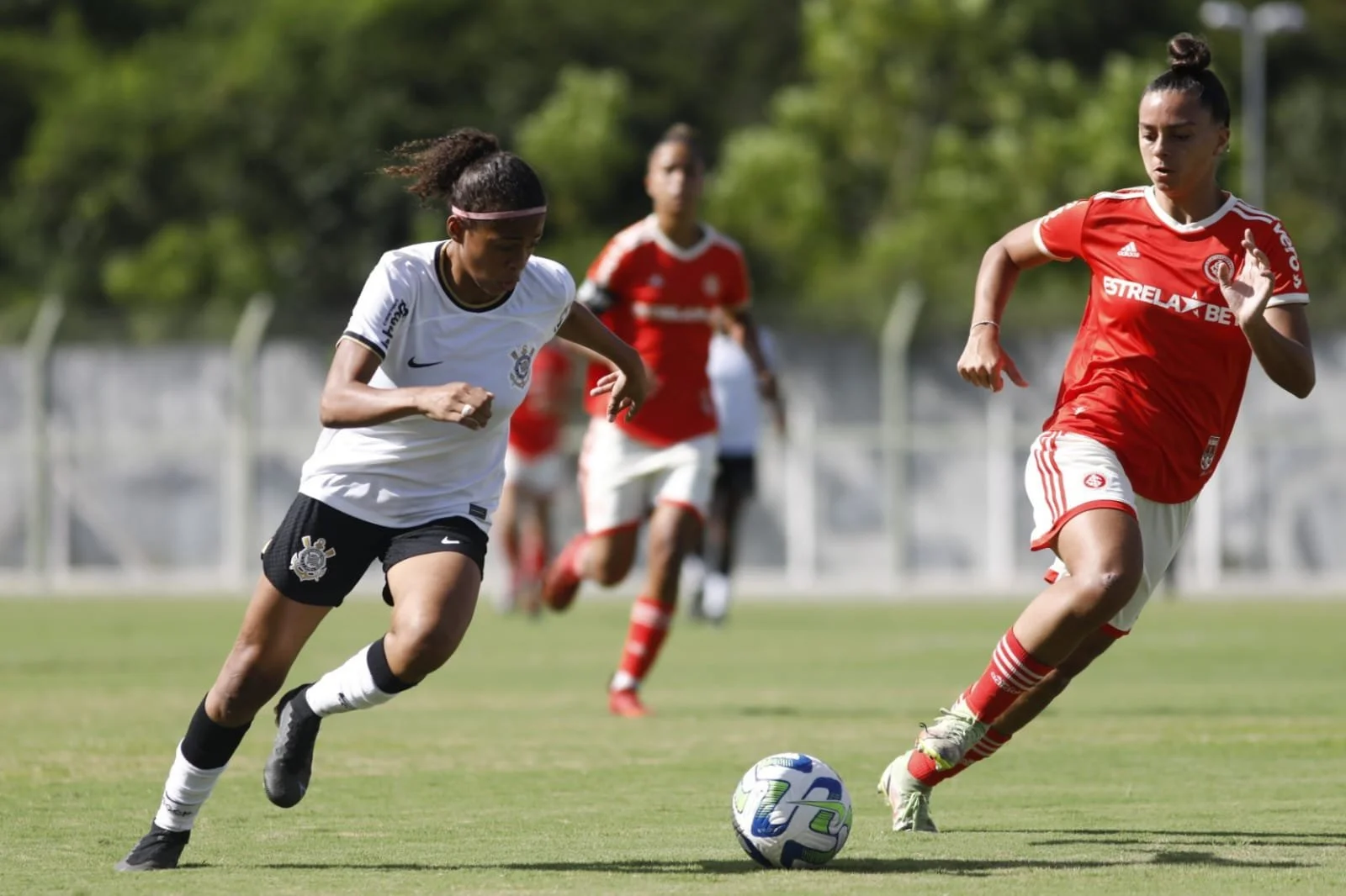 Inter empata com o Corinthians na estreia do Brasileirão Feminino sub ...