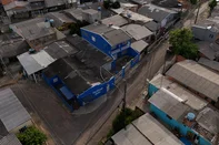 CACHOEIRINHA, RS, BRASIL, 06-02-2026: O desaparecimento de três pessoas da mesma família há mais de uma semana em Cachoeirinha, na região metropolitana de Porto Alegre, é investigado pela Polícia Civil como um crime. Silvana Germann de Aguiar, 48 anos, e seus pais, Isail Vieira de Aguiar, 69, e Dalmira Germann de Aguiar, 70, não são vistos desde os dias 24 e 25 de janeiro. Na foto, mercado e residência de Isail e Dalmira, no bairro Vila Anair, em Cachoeirinha. Foto: Bruno Todeschini/Agência RBS<!-- NICAID(16220582) -->