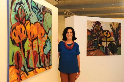 CAXIAS DO SUL, RS, BRASIL, 02/03/2022. Exposição “Pacto da Terra - 2019/2021" da artista Bea Balen, na Galeria de Arte Gerd Bornheim (Casa da Cultura). (Porthus Junior/Agência RBS)<!-- NICAID(15030954) -->