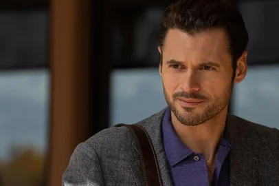 Adan Canto na série A Faxineira, da Fox. Ator mexicano morreu aos 42 anos.<!-- NICAID(15646254) -->