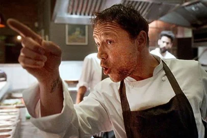 O Chef (Boiling Point, 2021), filme de Philip Barantini<!-- NICAID(15691621) -->
