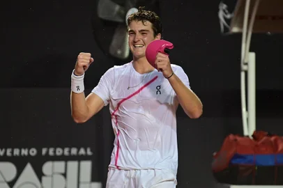 João Fonseca vence no Rio Open<!-- NICAID(15686284) -->