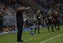 “Melhoraremos com trabalho e reforços”, diz Quinteros ao desejar mais opções na zaga do Grêmio