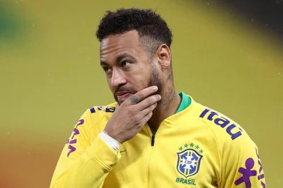 Neymar é um atacante de futebol brasileiro<!-- NICAID(15472315) -->