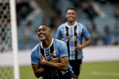 PORTO ALEGRE, RS, BRASIL, 02-02-2026: - Na arena, Grêmio enfrenta o Botafogo pela segunda rodada do Brasileirão 2026. Fotos: Duda Fortes/Agencia RBS<!-- NICAID(16219045) -->