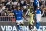 Vasco vence o Cruzeiro e coloca o Inter no Z-4 do Brasileirão