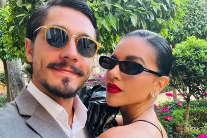 Mariana Rios e o namorado, Juca Diniz, em post no Instagram.<!-- NICAID(15822771) -->