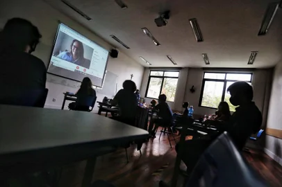 PORTO ALEGRE, RS, BRASIL, 18/02/2021- Volta às aulas: Colégio Santa Doroteia   Foto:  Lauro Alves  /Agencia RBS<!-- NICAID(14717150) -->