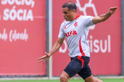 Mercado de volta aos treinos<!-- NICAID(16041386) -->