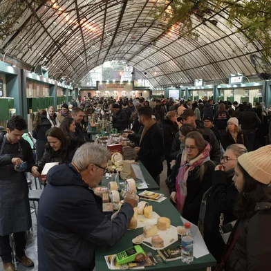 Connection Terroirs já movimentou mais de R$ 40 mil na área de expositores. A expectativa é ultraar os R$ 110 mil em negócios até este sábado (31), quando termina o evento em Gramado<!-- NICAID(16049849) -->